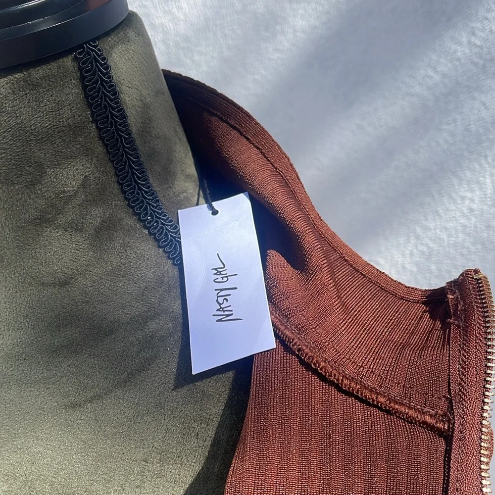 Y2K Cropped Sweater - Picture 6 of 11
